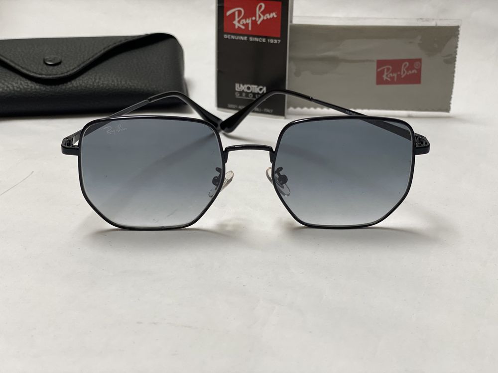 Ochelari de soare Ray Ban 3764D CNY Edition Noi