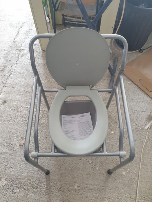 Scaun medical pliabil cu olita