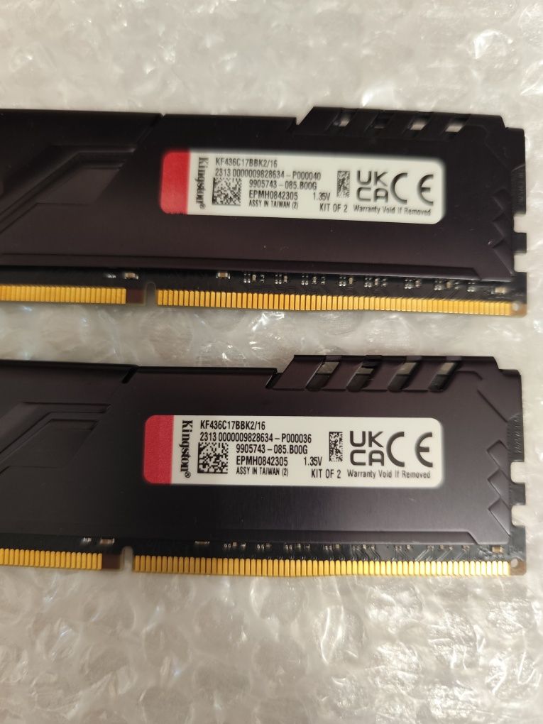 Продам оперативную память DDR4 16GB  2*8GB 3600мгц