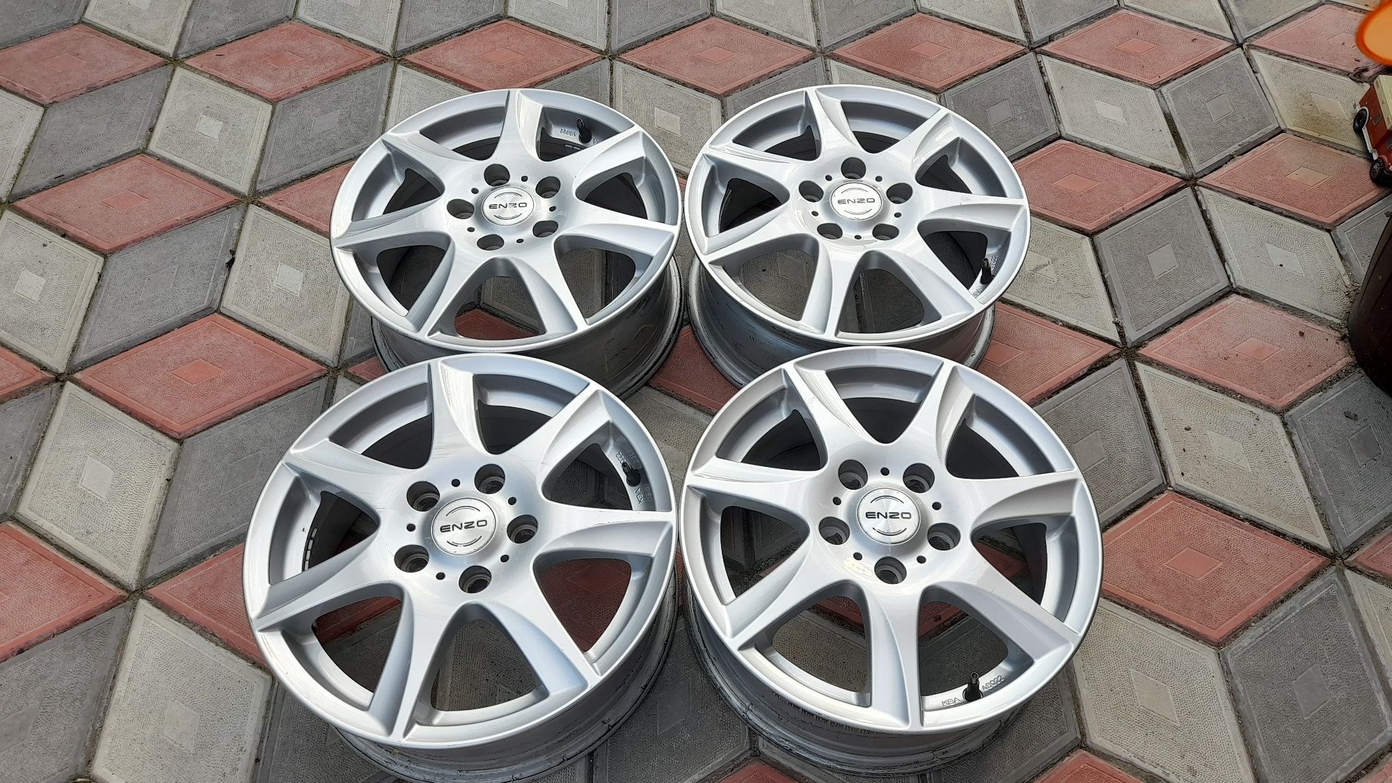 Vand jante aliaj de 15 inch 5x112 pt VW SEAT SKODA AUDI MERCEDES