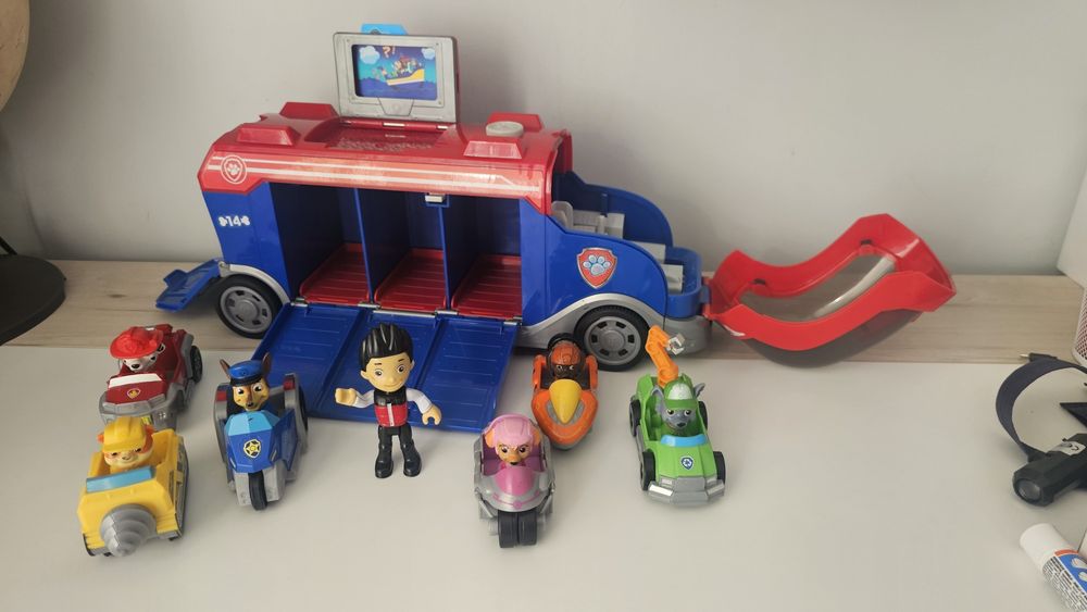 Камион Paw Patrol с кученца