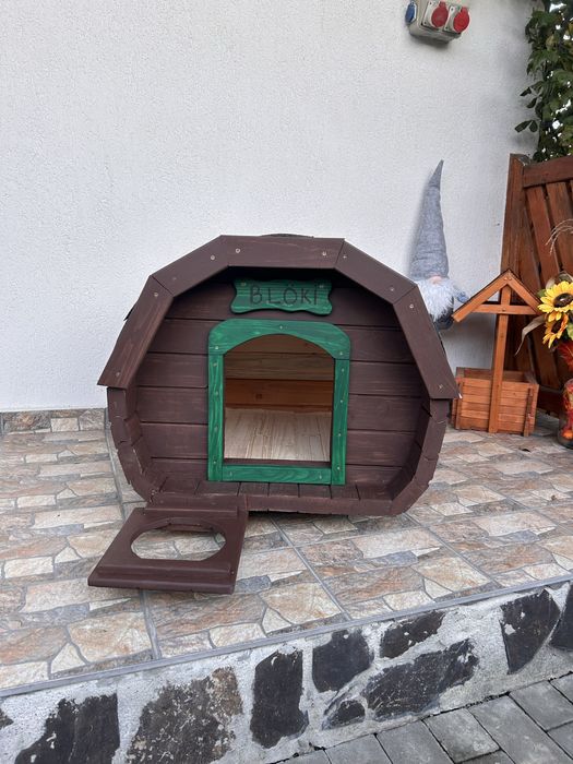 Kutyaház-Casa pentru caini