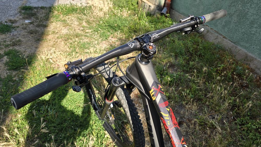 Evil Enduro Carbon