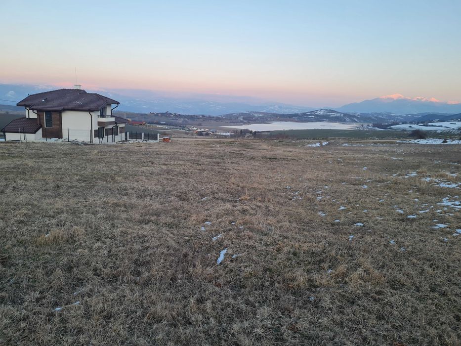 Парцел- УПИ с виза за проектиране  в село Логодаж община Благоевград