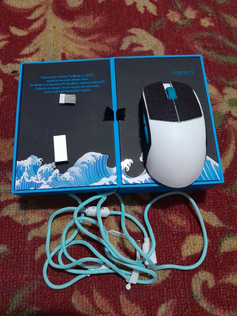 HyperX Stinger и мышка Lamzu