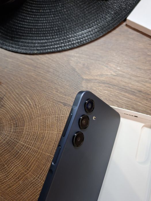 SAMSUNG A16 128gb
