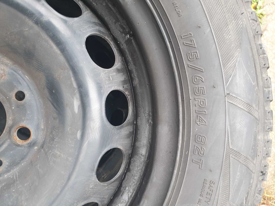 Set 4 Anvelope  175/65 R14  Iarna