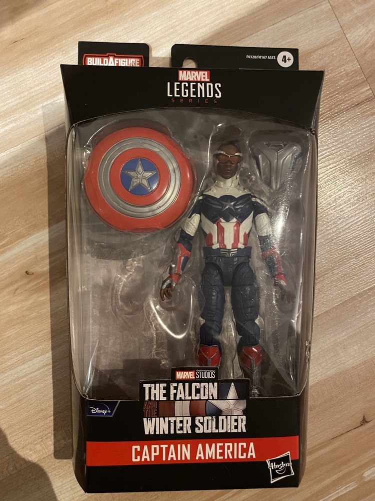 Figurina Hasbro Marvel Legends Avengers Captain America Sam Wilson