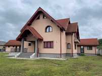 Casa visurilor tale la cel mai mic pret de pe platforma si nu numai.