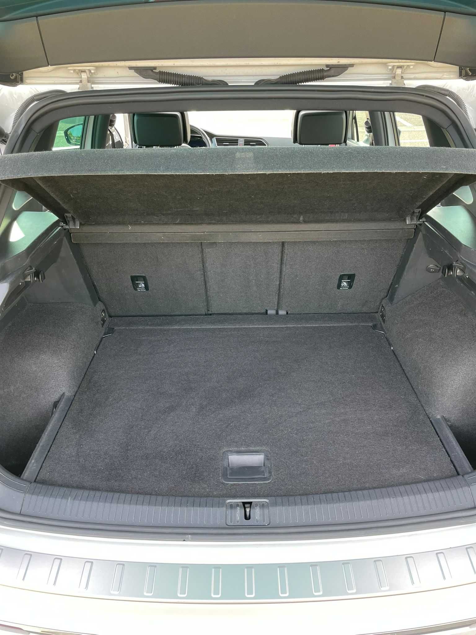 Volkswagen Tiguan R-Line 2.0  TSI 4Motion – Full Option – 2017