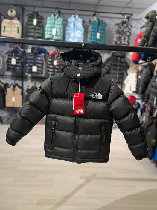 Gecute băieți model superb