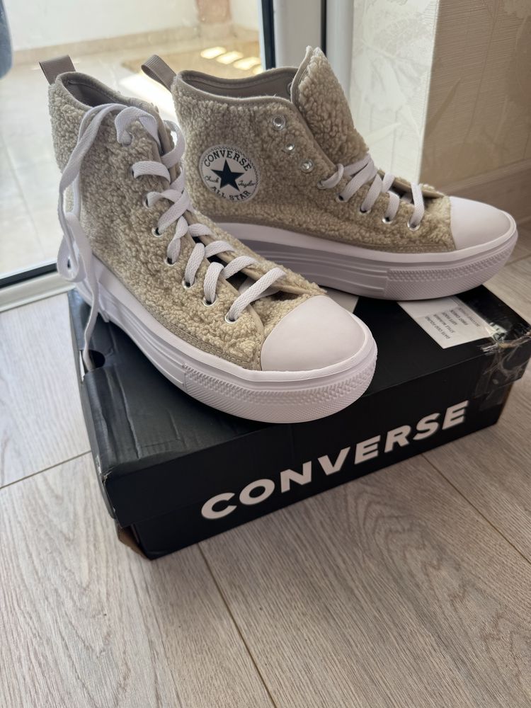 Кецове Converse Chuck Taylor All Star Move Platform Sherpa