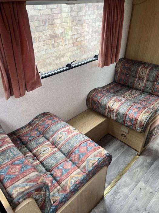 каравана Abbey Windrush без забележки