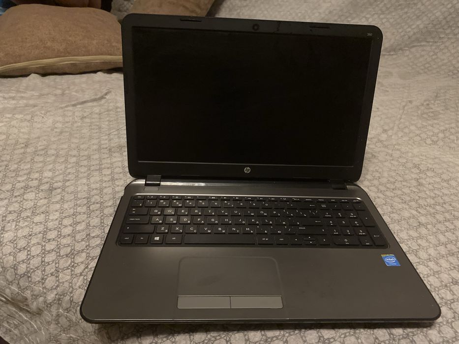 Продам ноутбук на запчасти