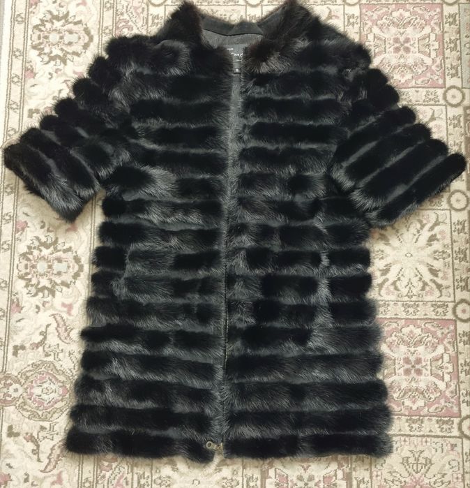 Продам норковую шубку