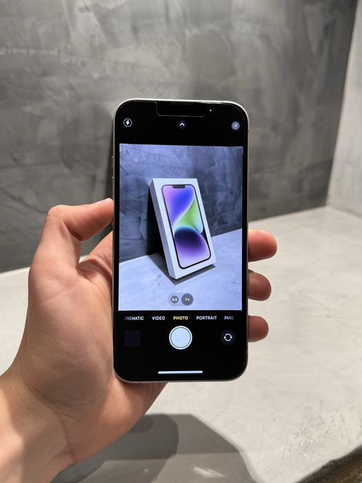 КАТО ЧИСТО НОВ Iphone 14 256 GB Purple