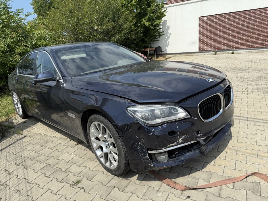 Dezmembrez bmw seria7 f01 X-drive 258cp an 2013 facelift!!!