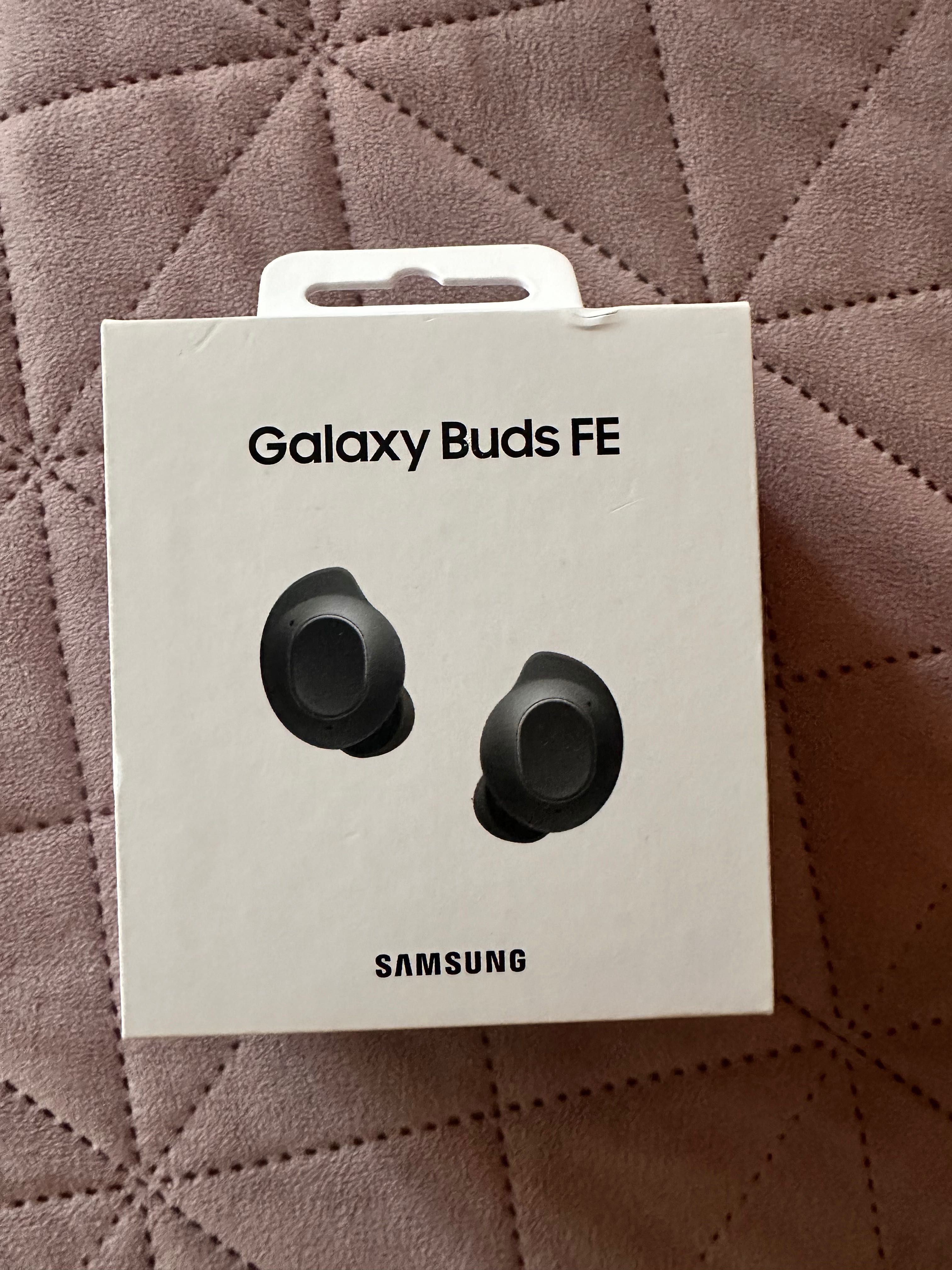 Дясна слушалка със зарядно Samsung Buds FE