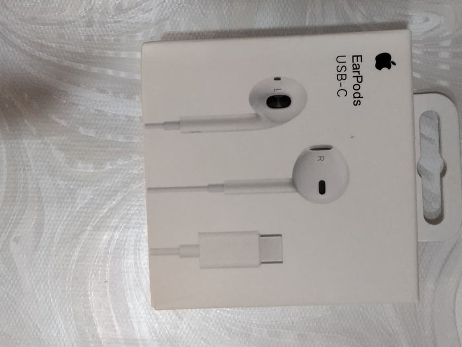 Наушники айрпод проводные новые не вскрывались