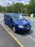 Touran 2.0 tdi an 2006 masina arata foarte bine mai multe detali in pv