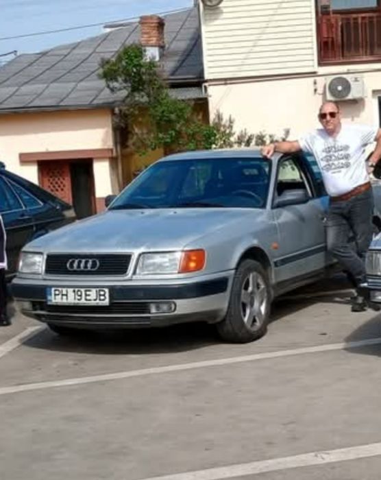 Vând Audi 100 C4 an 1992