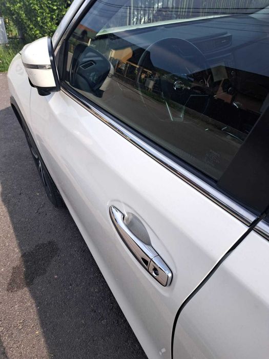 Nissan X-Trail 1.6 dCi Automat Alb 7 locuri Înmatriculat Panoramic 360