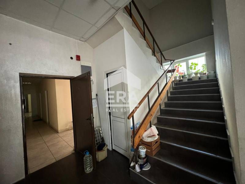 Производствено промишлен имот под наем в град Харманли