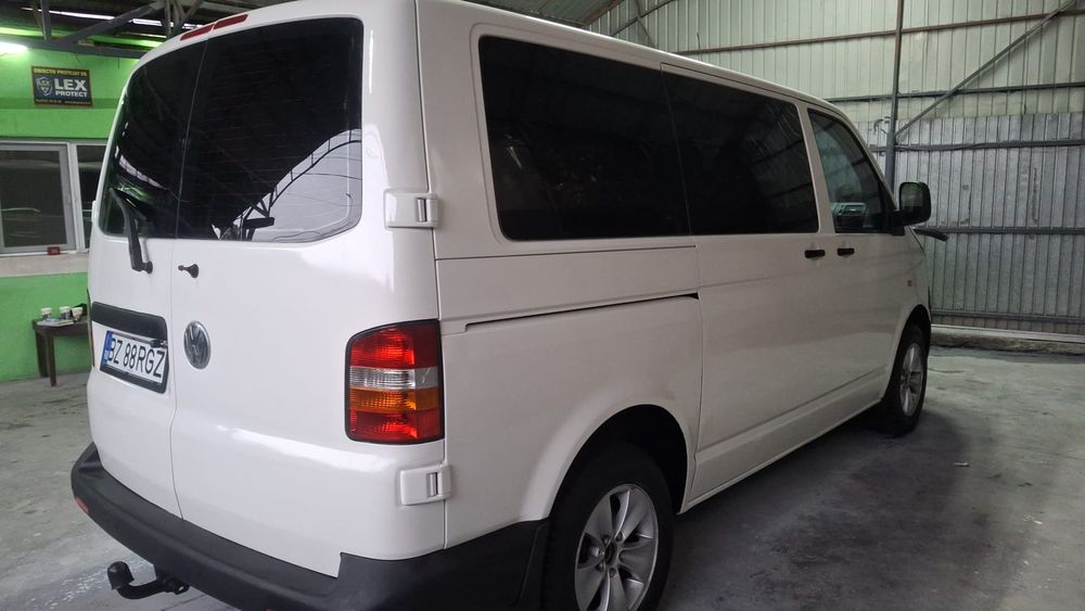 Vand Volkswagen T5 8+1