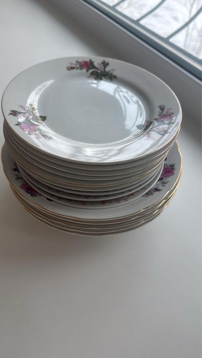 Продам тарелки. Новые.  Чехословакия