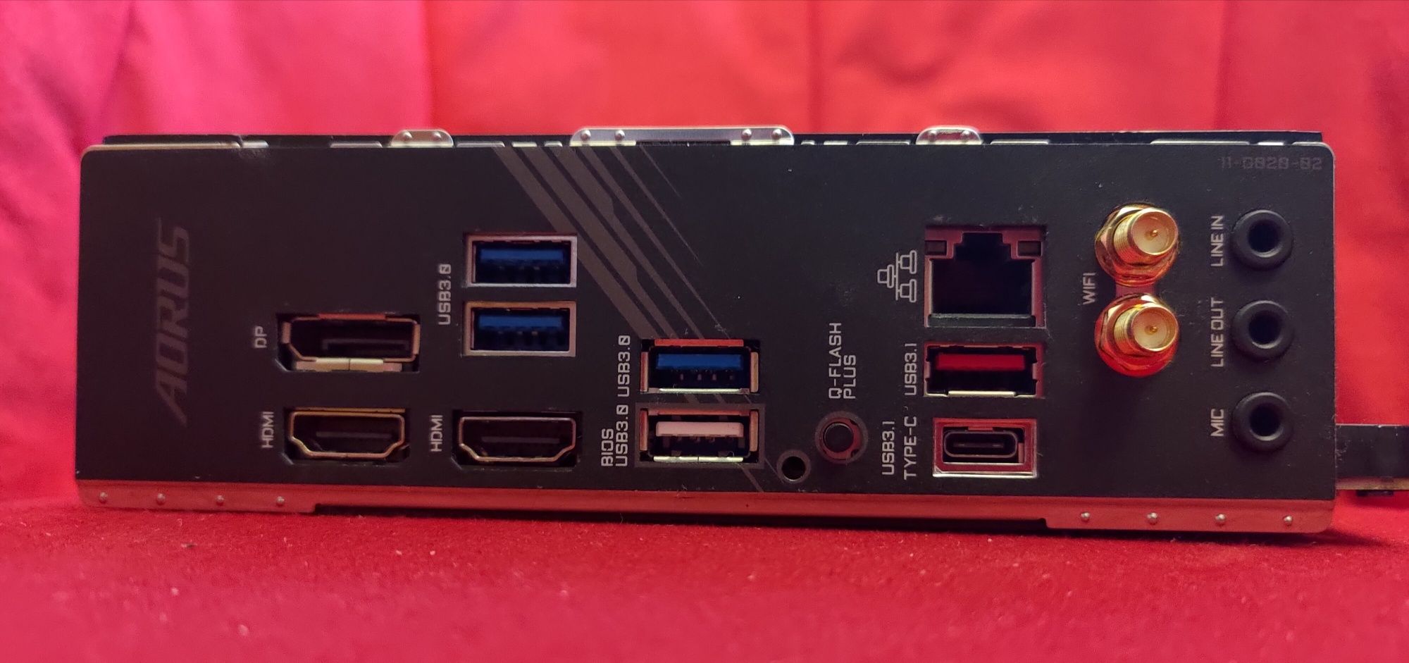 Топмодел ITX AM4 дънна платка: Gigabyte X570 I AORUS Pro WiFi