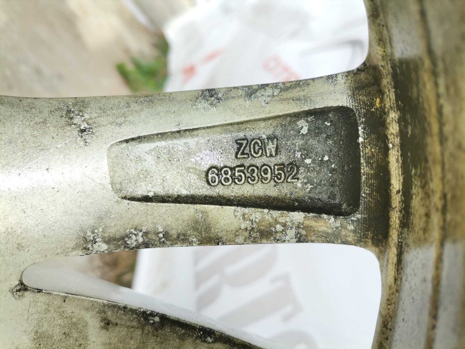 Jante Aliaj BMW X5 F15 255/55 R18 E 8.5JX18  Cod ZCW6853952