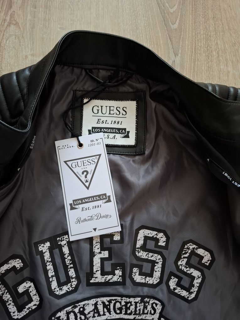 Мъжко кожено яке GUESS