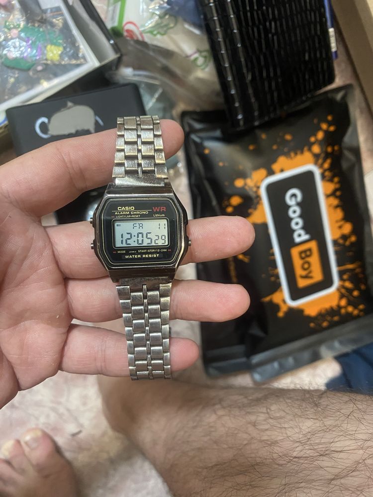 Продам часы по дешевле