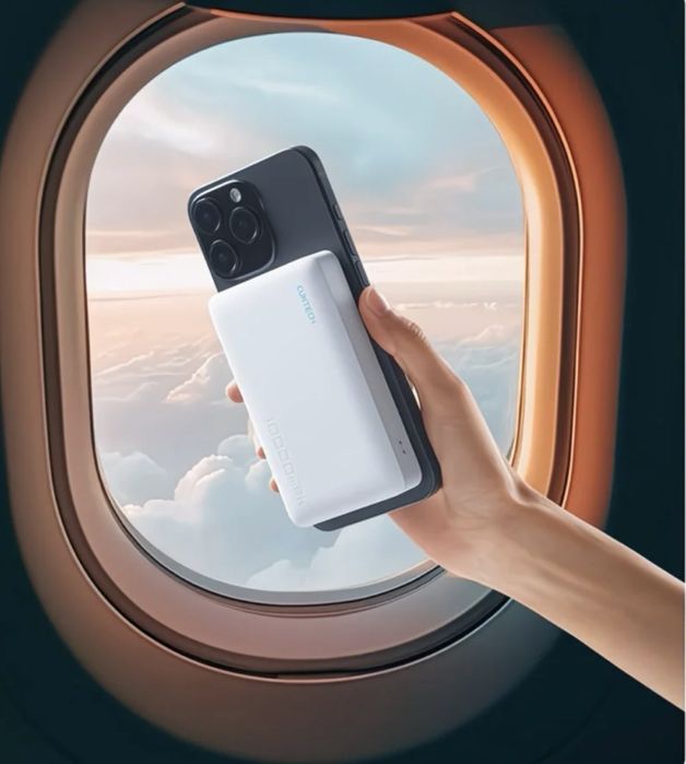 Cuktech cp12 power bank MagSafe