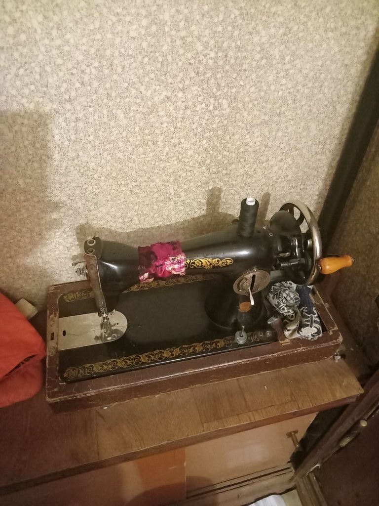 Щвейная машинка СССР