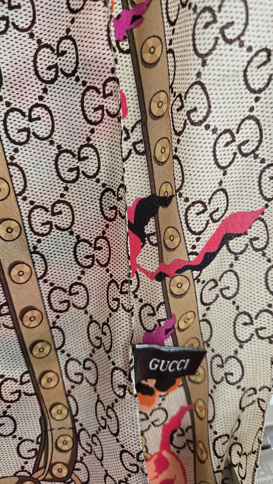 Копринен шал Gucci нов