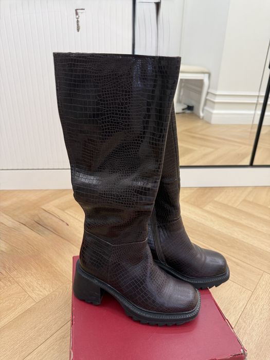 Кожанные сапоги с натуральным мехом рептилия