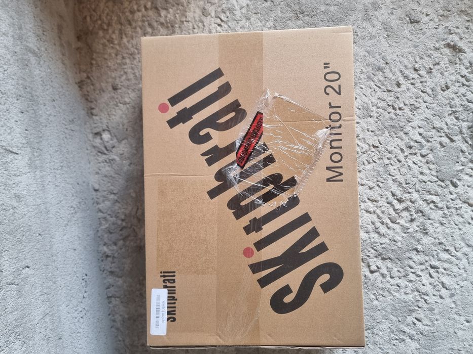 Vând produse electronice