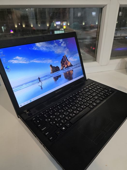 Срочно продам  ноутбук Lenovo