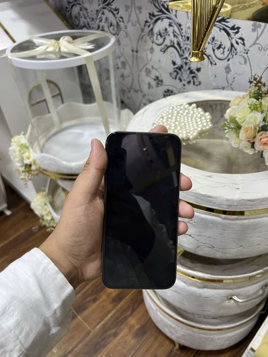 Iphone 15pro max sotiladi