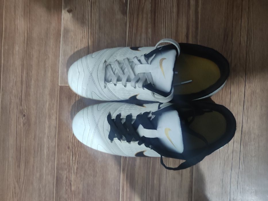 Фудзалка бели темпо х 39 розмер