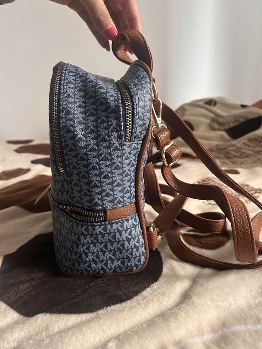 Rucsac fara eticheta