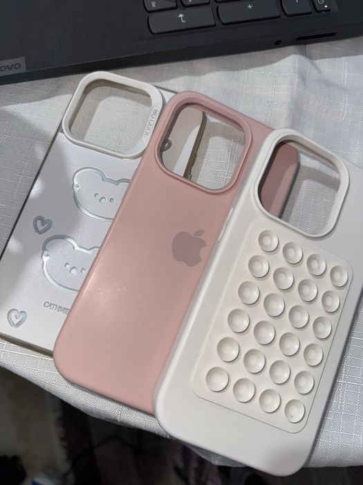 Чехол для iPhone 15 Pro — силиконовый, в хорошем состоянии