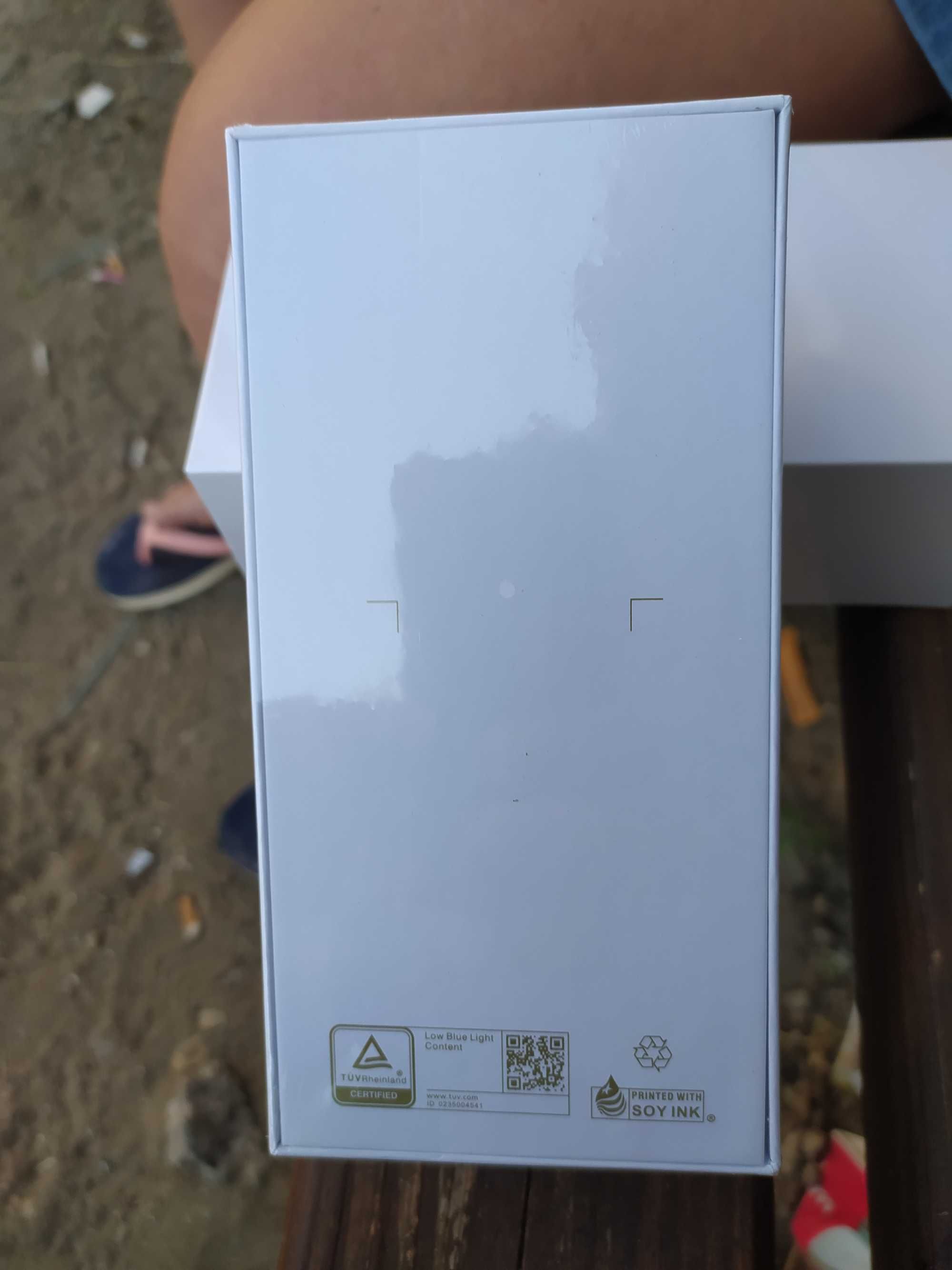 HUAWEI P30 LITE чисто нов