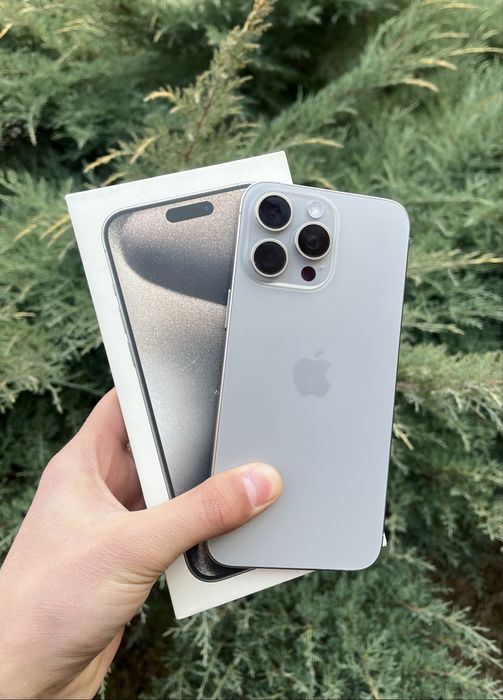 Iphone 15 pro max sim