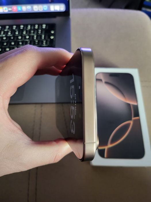 Iphone 16 Pro Max Desert Titanium отличен