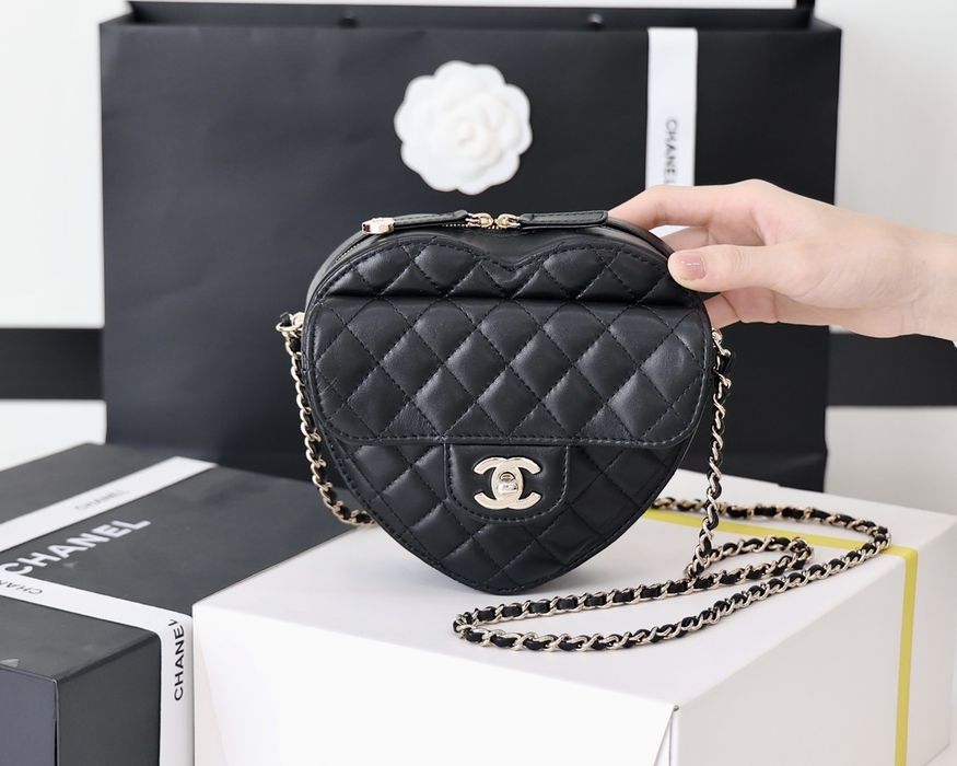 Geanta Chanel Love 18cm, Premium