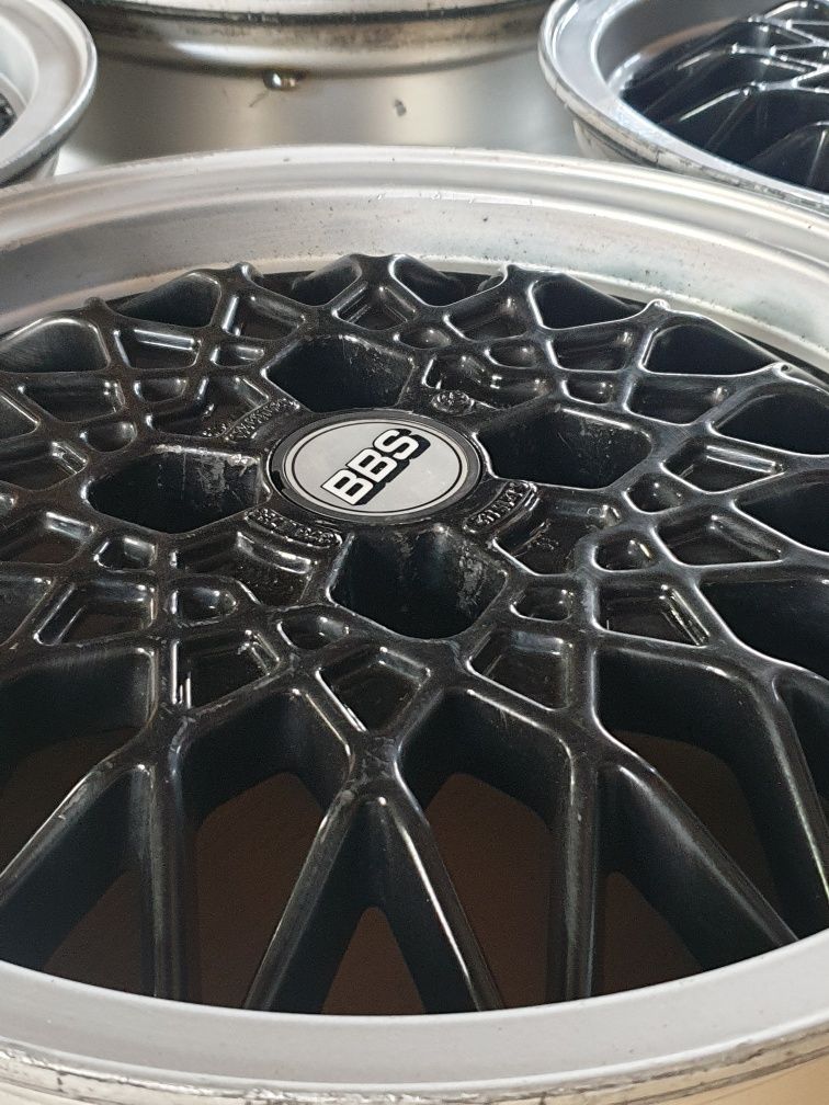 BBS RA 375 4x100, 6J x15 et 35