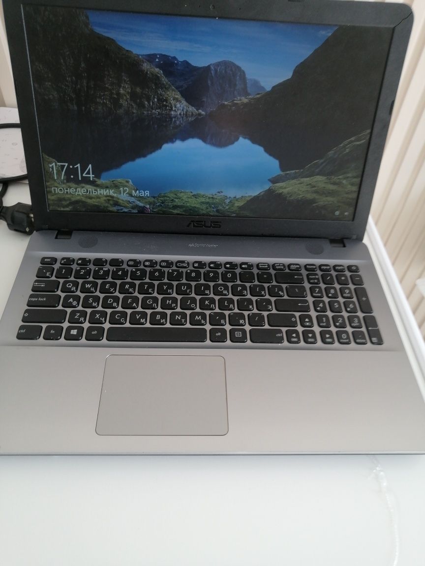 Asus d541n ноутбук