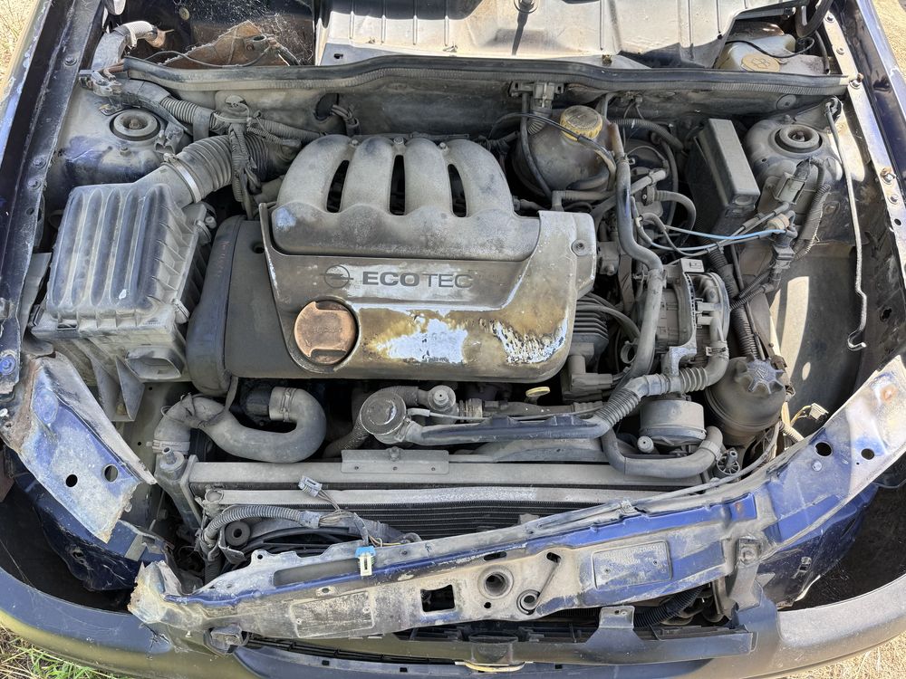 Opel Corsa 1.4i 16v 90hp 1998г На Части